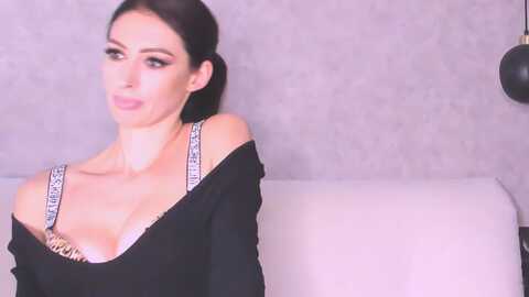 aloevera @ myfreecams on 20231027