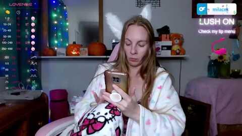 milacesky @ myfreecams on 20231027