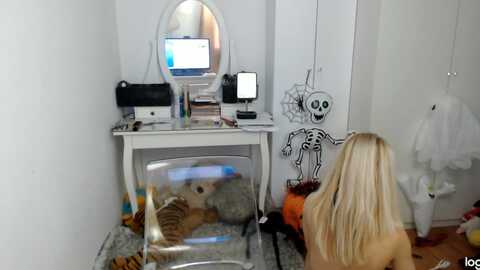 autumnjewel @ myfreecams on 20231029