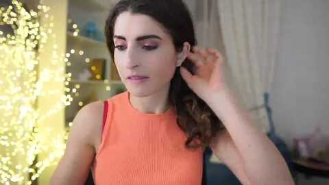 eva__lovia_ @ myfreecams on 20231029