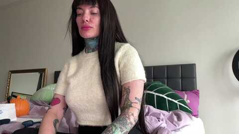 bostonxiii @ myfreecams on 20231030