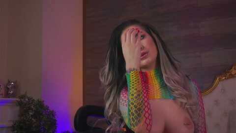 roshen_amira @ myfreecams on 20231030