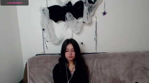 kirasupreme @ myfreecams on 20231101