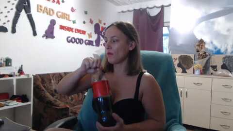 liamelanyy @ myfreecams on 20231101