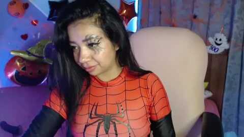 liss_petty @ myfreecams on 20231101