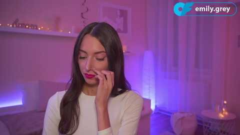 emily_grey69 @ myfreecams on 20231102