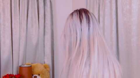 kyliebenton @ myfreecams on 20231102