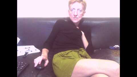 sexygeny @ myfreecams on 20231102