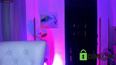 angel_weasley @ myfreecams on 20231103