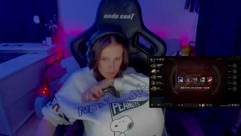 crybabykys @ myfreecams on 20231103