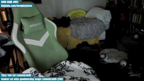 hempley @ myfreecams on 20231103