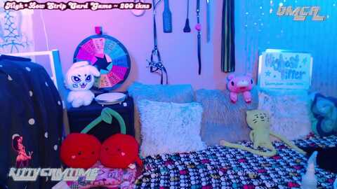 kittycamtime @ myfreecams on 20231103