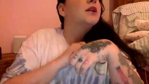 pandabella @ myfreecams on 20231103