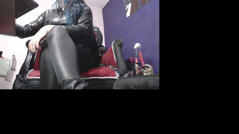 sarabdsm @ myfreecams on 20231103