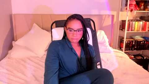 shiisundai @ myfreecams on 20231103