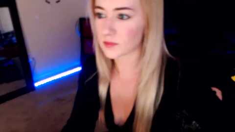 southernskye @ myfreecams on 20231103