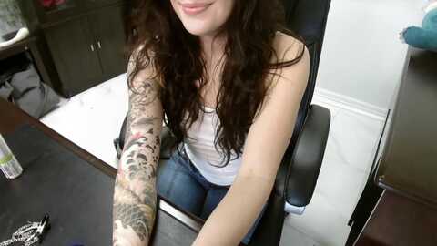 bunnynextdoor @ myfreecams on 20231106