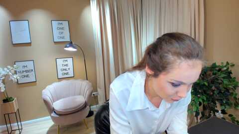 serendypity @ myfreecams on 20231107