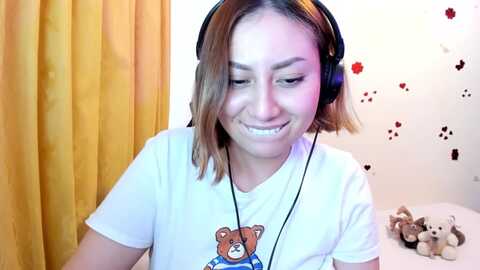 day_anna @ myfreecams on 20231108