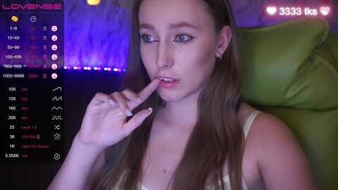 honeybunsss @ myfreecams on 20231108