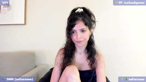 littlethot @ myfreecams on 20231108