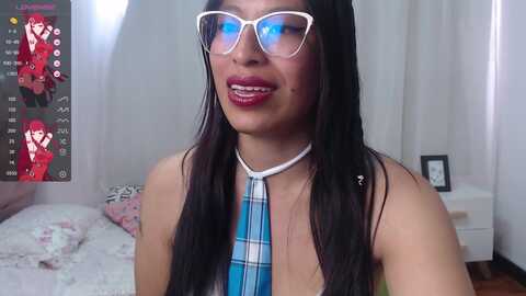 megan_simmons @ myfreecams on 20231108