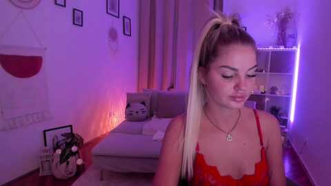 niablondie @ myfreecams on 20231108