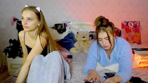 anyagrey9 @ myfreecams on 20231109