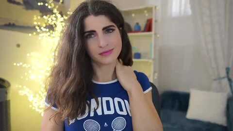 eva__lovia_ @ myfreecams on 20231109