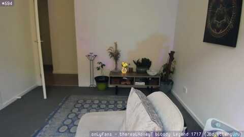 honeytits_ @ myfreecams on 20231109