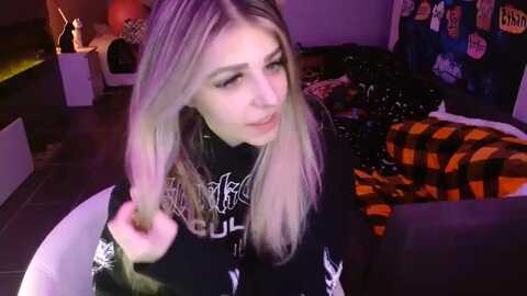 serafina @ myfreecams on 20231110