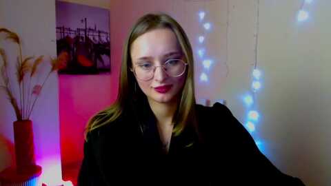 alis_saa @ myfreecams on 20231111