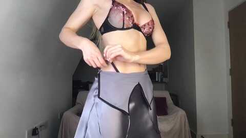 dreamy_peach @ myfreecams on 20231111
