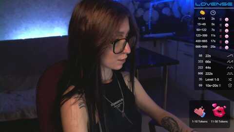 eeveeviolet @ myfreecams on 20231111