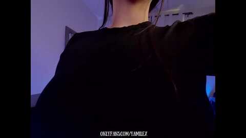 luvyami @ myfreecams on 20231111