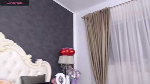 tesa000 @ myfreecams on 20231111