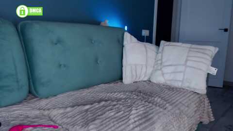 aleks_1fox @ myfreecams on 20231112