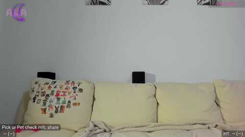 avamoonlight @ myfreecams on 20231112