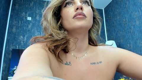 bo0ty_queen_ @ myfreecams on 20231112