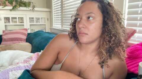 dreamyriri @ myfreecams on 20231112