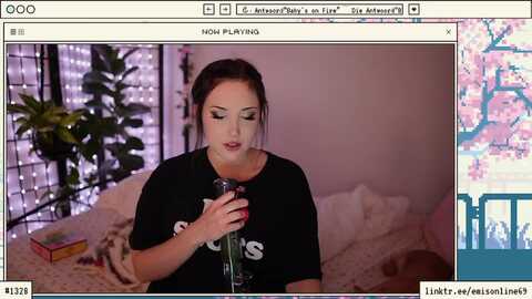 emmel1ne @ myfreecams on 20231112