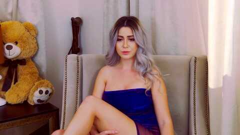 kyliebenton @ myfreecams on 20231112