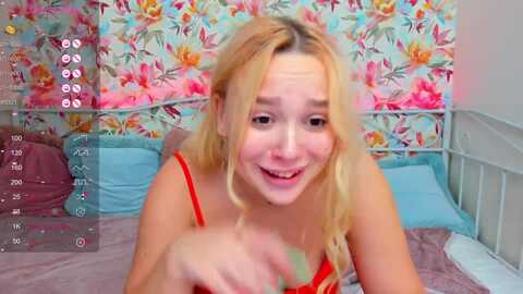 lisafalls @ myfreecams on 20231112