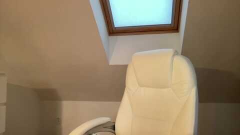 magicelfie @ myfreecams on 20231112