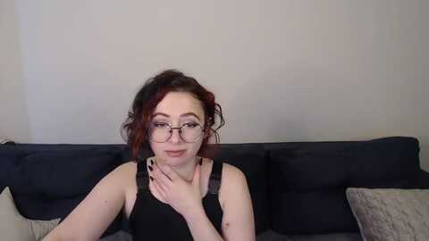 mini_diva @ myfreecams on 20231112