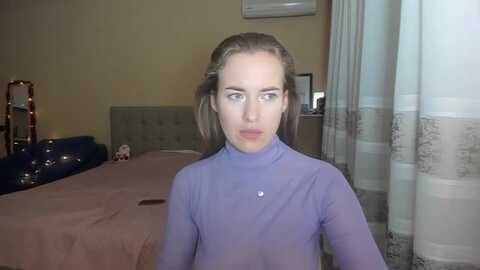 sweetblonde20 @ myfreecams on 20231112