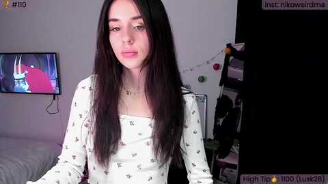 weirdnikusik @ myfreecams on 20231112