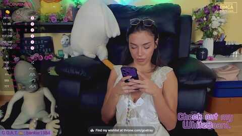tamararay @ myfreecams on 20231113