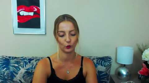 nataliekiss @ myfreecams on 20231114