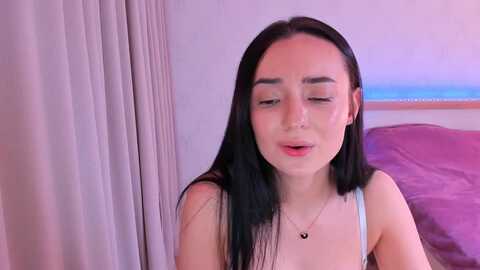 karlee_grey_ @ myfreecams on 20231115